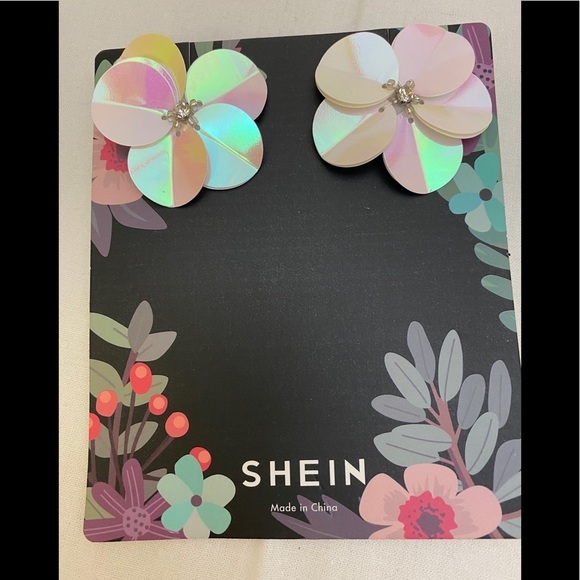 SHEIN Jewelry - SHEIN Fashion Earrings Posts Pastel Colors NIP